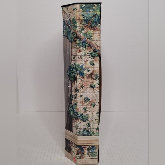 Ken and Barbie As Romeo and Juliet #19364 - Picture 4 of 10